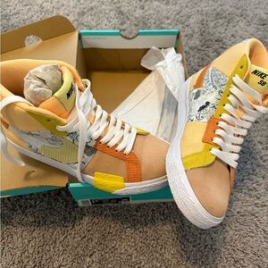 Nike Kids' Orange and Yellow Sneakers